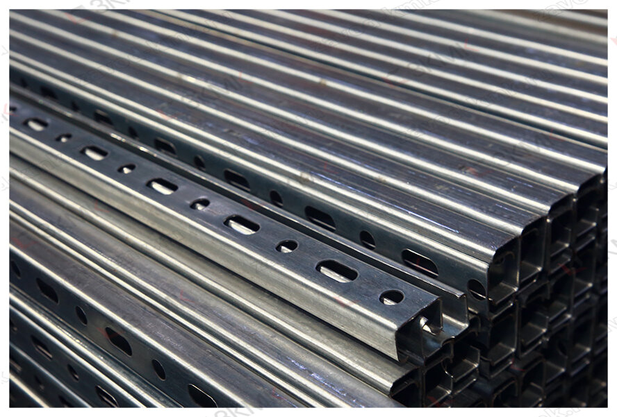 Траверса монтажная перфорированная