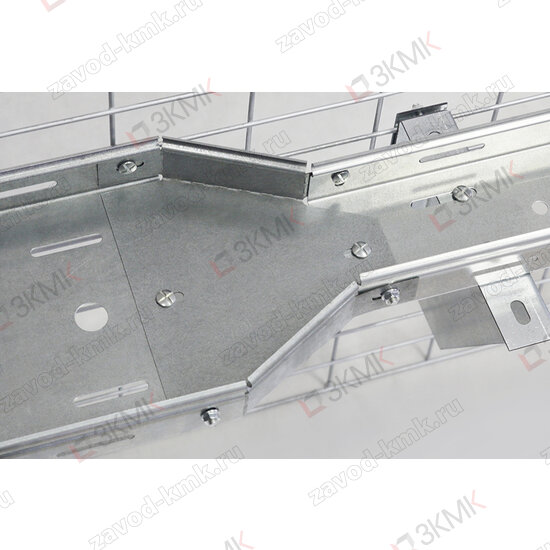 Оцинкованный симметр. переходник / монтаж с лотками LP