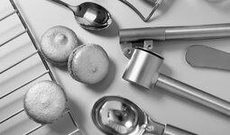Кухонные принадлежности из нержавеющей стали