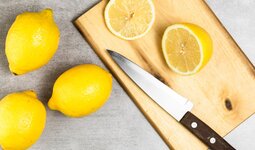 Нож из нержавеющей стали