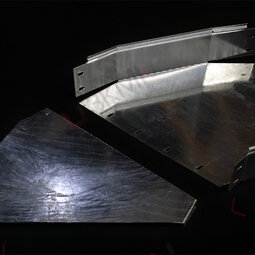 Угол горизонтальный 45 градусов UG 45 с крышкой KUG 45 горячий цинк